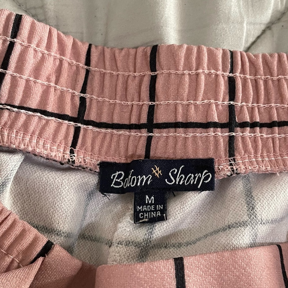 Pink Grid Pattern Pants - Picture 7 of 8
